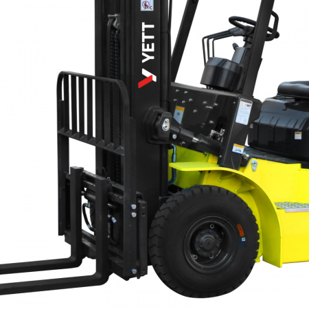 Дизельный погрузчик с японским двигателем YETT DRP30-M1K2C-M300-3W